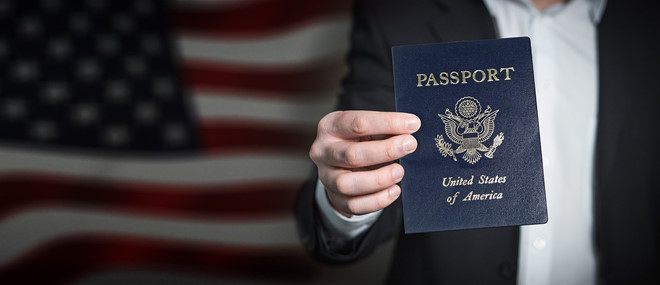USCIS Gia hạn Hiệu lực Thẻ Xanh cho Thường trú nhân có điều kiện với đơn I-751 hoặc đơn I-829 đang chờ xử lý
